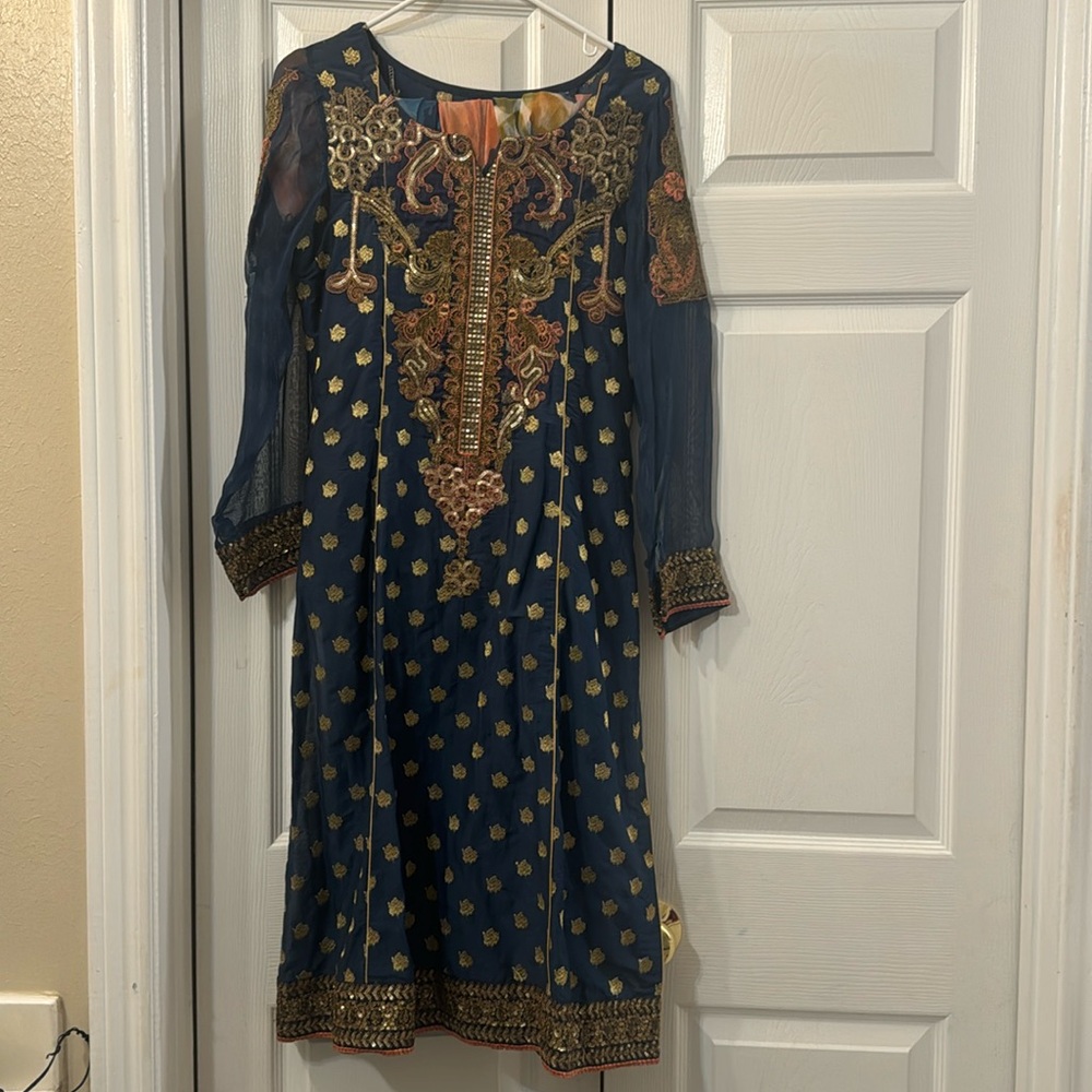 Pakistani shalwar , qamee and dupata in small size